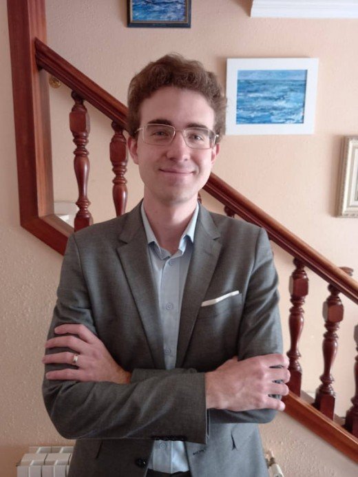 Profesor Pedro David Kordova Bazaziyan
