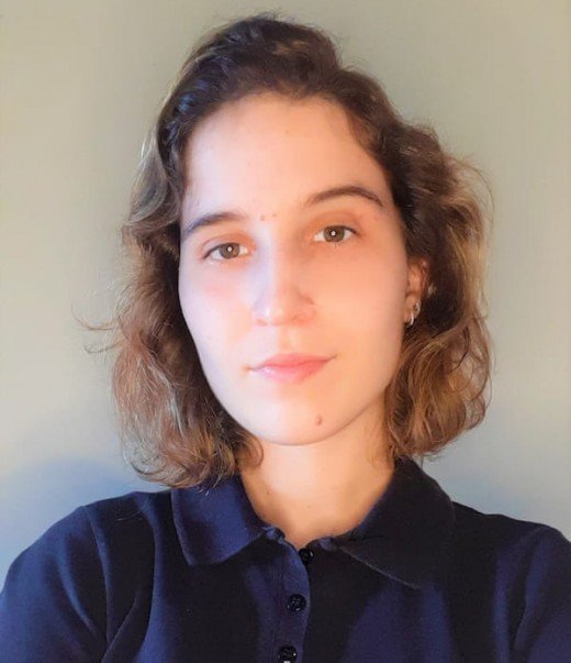 Profesor Ingrid Nazzari
