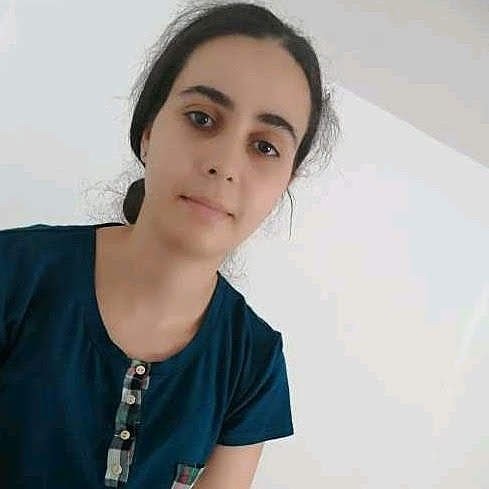 Profesor Loubna Taouil Él Oualiti