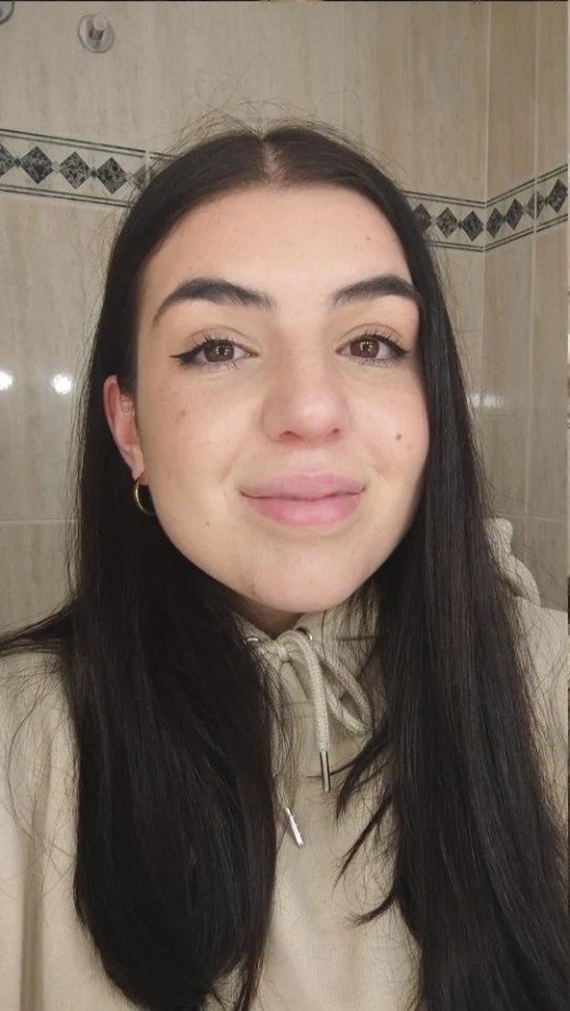 Profesor Nuria Mariñan