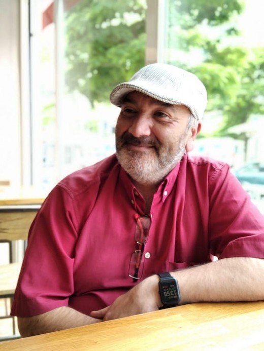 Profesor Víctor Manuel Ares Piñeiro